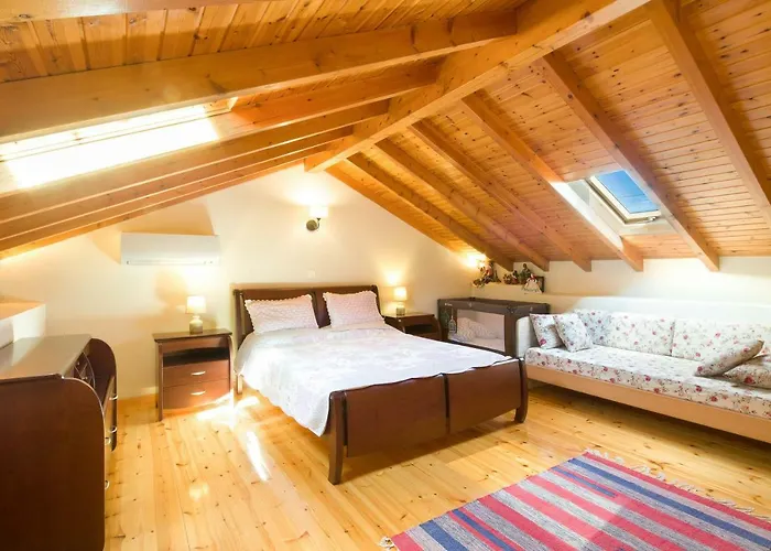 Mara's Traditional Kato Pavliana